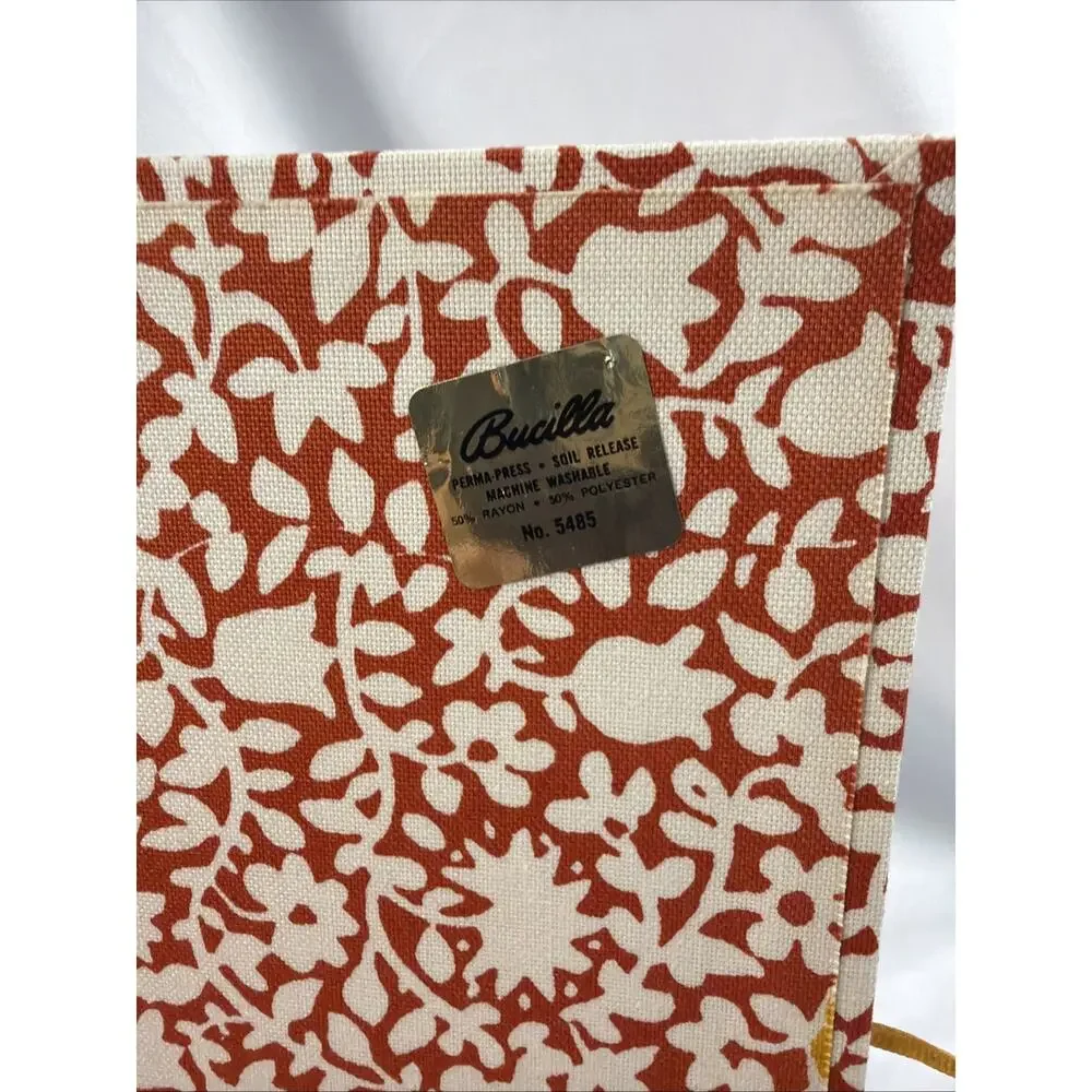 Vintage Used Bucilla Linen 6 Piece Multicolor Napkin Set With Storage Folder